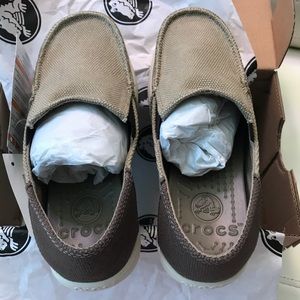 Kids’ loafer, size J 2- US size 2, 7 years old